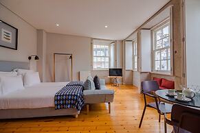 Pretty Apartment With Modern Comforts