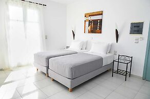 Asterias Boutique Hotel
