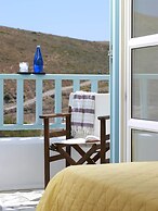 Asterias Boutique Hotel