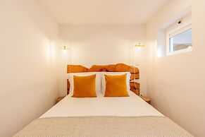 2 Bedroom Apartment in Oporto