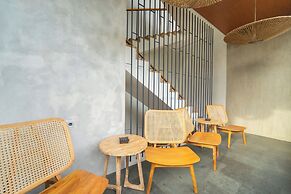 Keenan Living Luxe Seturan