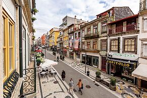 Centrally Located Apartment in Oporto