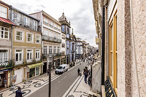 Centrally Located Apartment in Oporto