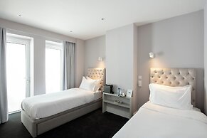 Avenue Hill Hotel