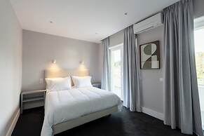 Avenue Hill Hotel