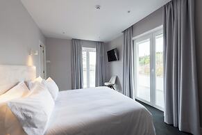 Avenue Hill Hotel