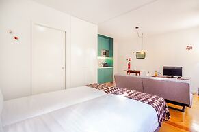 Central Porto Apartment With Balcony