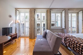 Central Porto Apartment With Balcony