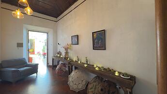 CASA DE LAS FLORES