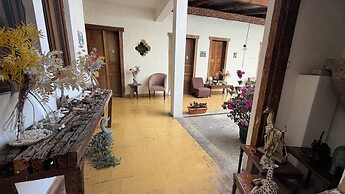 CASA DE LAS FLORES
