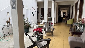CASA DE LAS FLORES