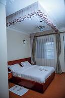 La Brezi Suites