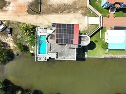 See Belize Sea View Vacation Rentals