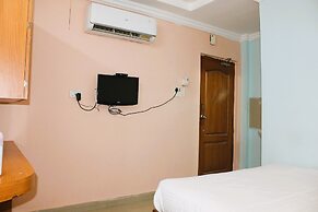 I-ROOMZ Bagyas Residency