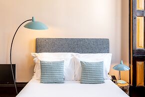 Centrally Located Apartment in Oporto