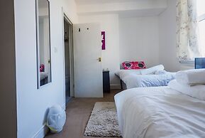 Wood Hus Lodge