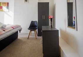 Wood Hus Lodge