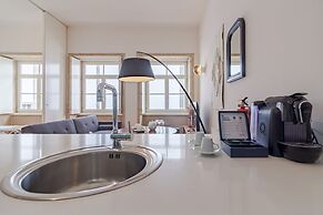 Stylish Porto Studio With City Views