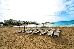 PALM BEACH HOTEL