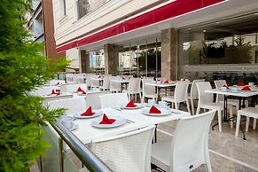 PALM BEACH HOTEL