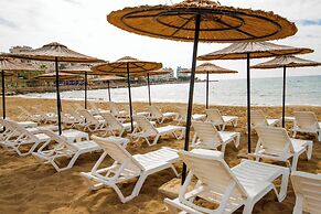 PALM BEACH HOTEL
