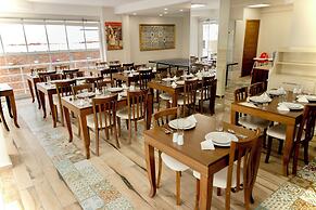 PALM BEACH HOTEL