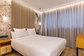 HA Aparthotel Retiro Suites