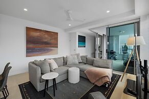 Bilinga Beachfront Luxury at Lana