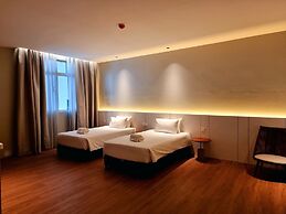 ROXY HOTEL MALIHAH