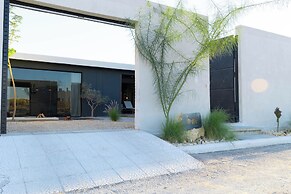 Portal Chalets With Private Pool- Qirwan