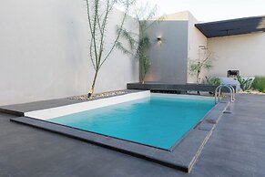Portal Chalets With Private Pool- Qirwan