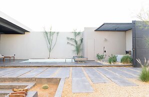 Portal Chalets With Private Pool- Qirwan