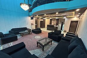 Hotel B K House