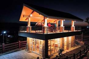 Villa Minerva Eco-Farm Resort near Vigan