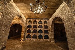 Winery Chabiant Hotel