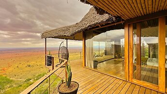 Soroi Lions Bluff Lodge