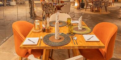 Soroi Lions Bluff Lodge