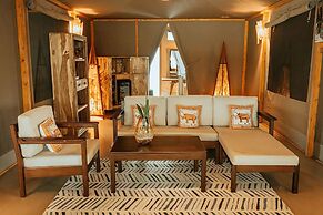 Soroi Luxury Migration Camp