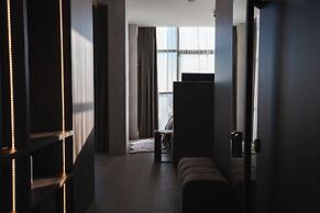 DISTRICT boutique