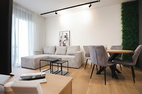 DISTRICT boutique