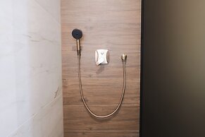 DISTRICT boutique
