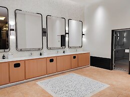Renhe Spring Hotel