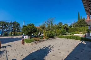 Apartment Masa