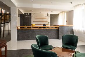 Mio City Hotel