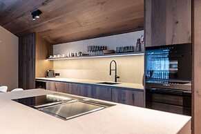 Premium Penthouse With Sauna