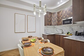 Apartment With AC Front Montparnasse Tower