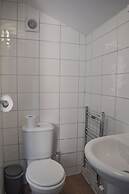 Grosvenor Place Guest House