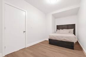 Meadowvale Apartment Hotel