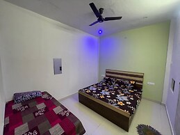 Arya Sadan Homestay