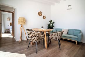 Outsite Ibiza - Work, Connect, Explore